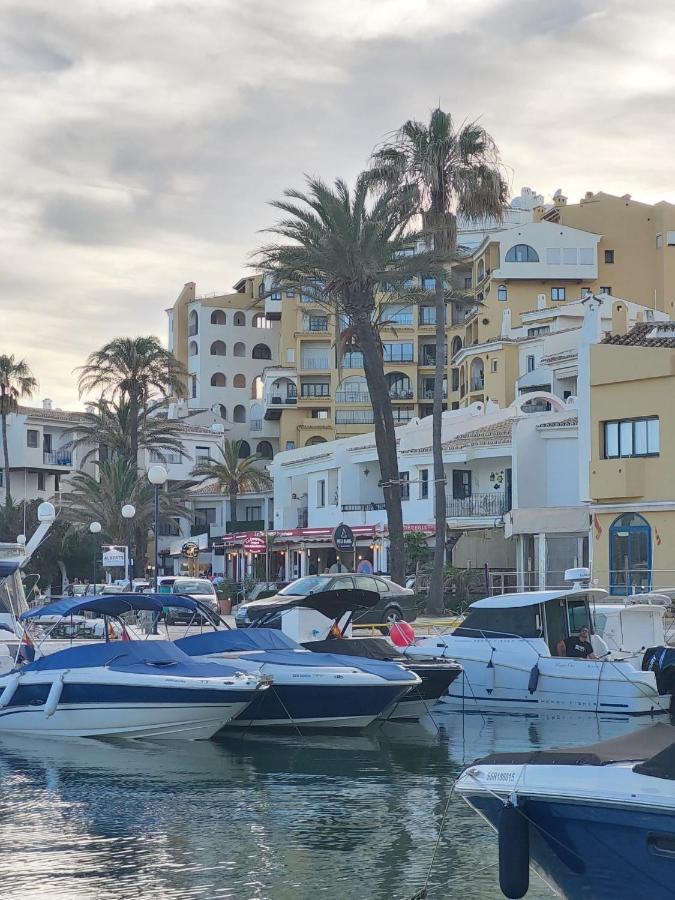 Charming 2 Bed Apartment Next To Cabopino Beach, Spain Marbella Exterior photo